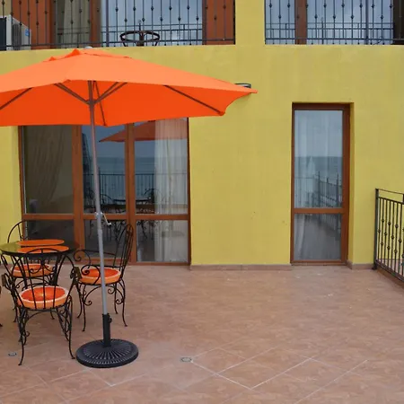 Amazing Sea בלצ'יק